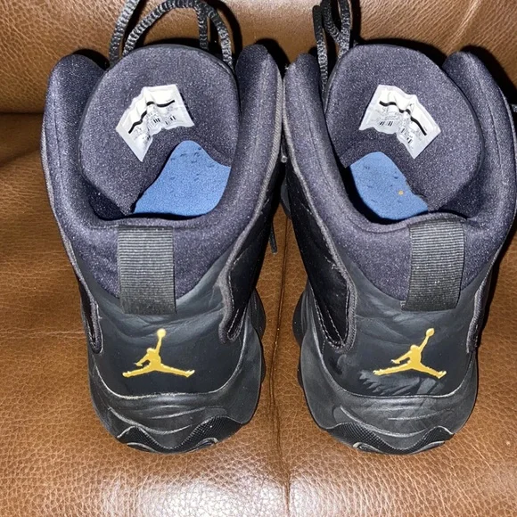 Nike Air Jordan Pro Strong Black BG Size 7Y Basketball Shoes 407484-010🔥 - Picture 3 of 6